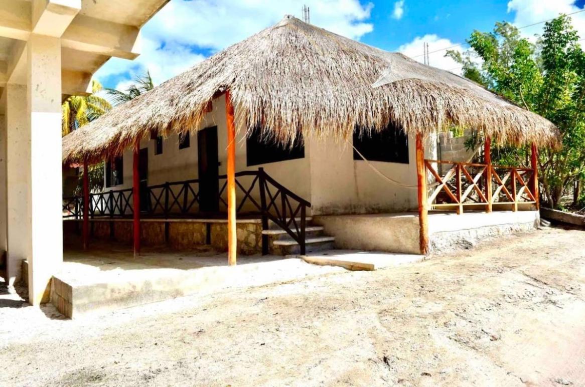 Habitacion A Unos Metros De La Playa El Cuyo Exteriör bild